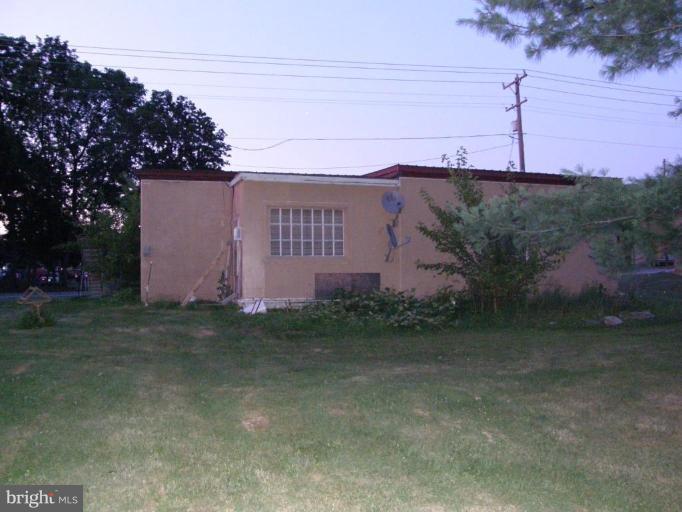 11702 Old Rte 16 Waynesboro, PA 17268 - Photo 14 of 15 Exterior (Rear)