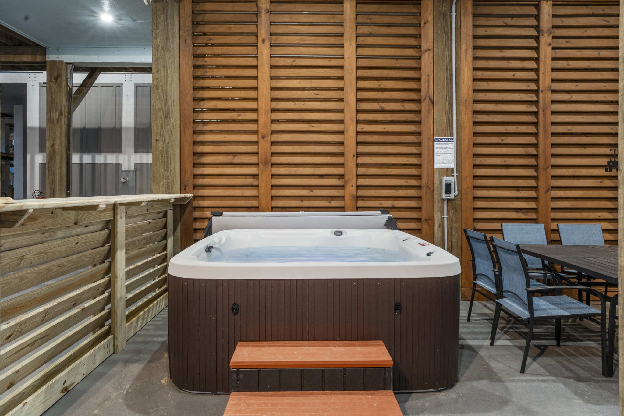 941 South Gateway Road Crystal Beach, TX 77650 - Photo 40 of 43 a bathroom with a sink and a bathtub
