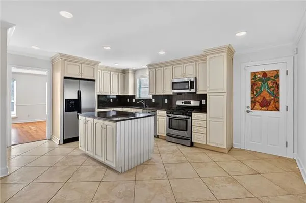$775,000 | 4808 Neyrey Drive, Metairie, LA 70002