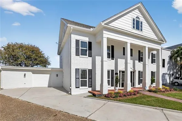 $775,000 | 4808 Neyrey Drive, Metairie, LA 70002