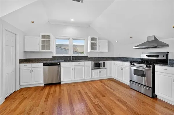 $775,000 | 4808 Neyrey Drive, Metairie, LA 70002