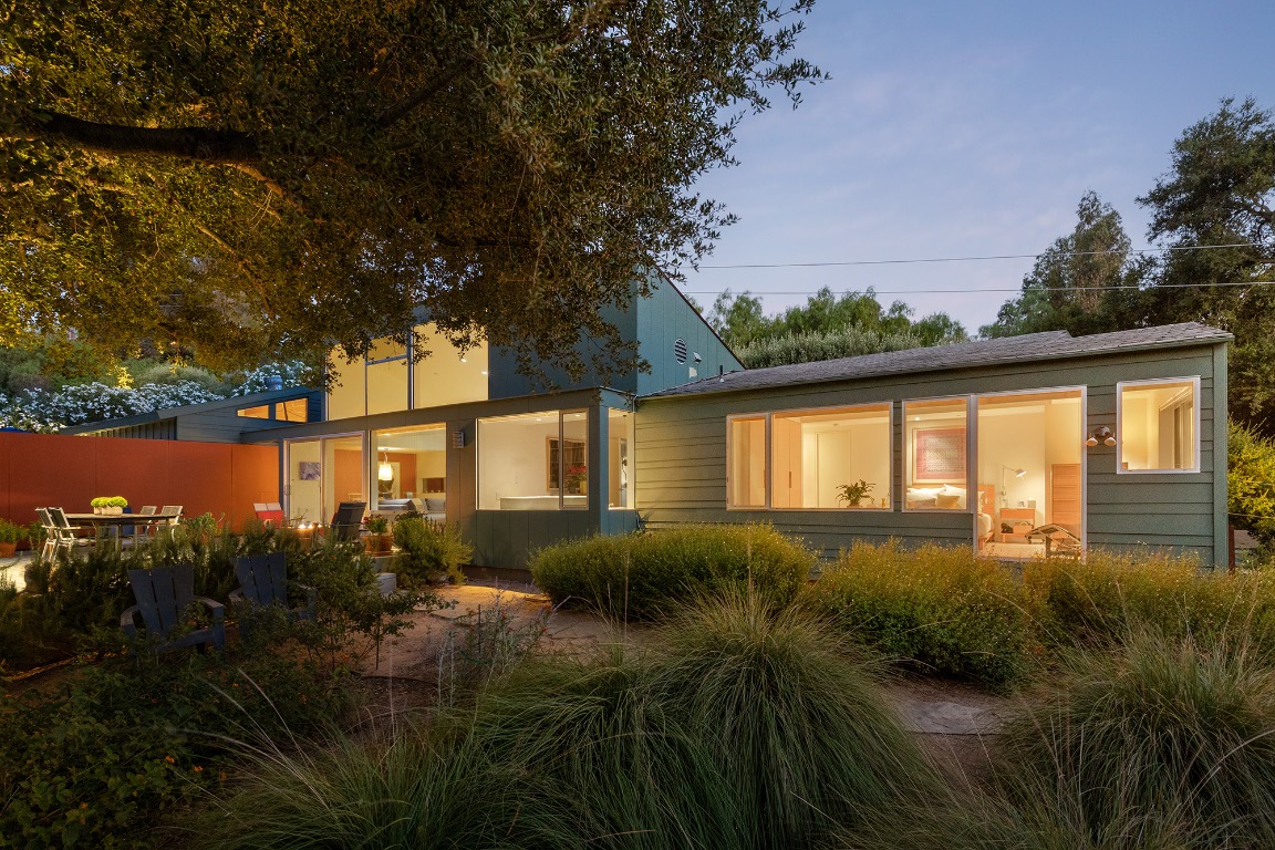 20575 Cheney Drive Topanga, CA 90290 - Photo 2 of 35