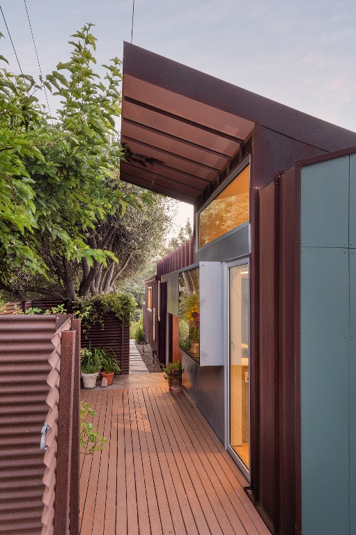 20575 Cheney Drive Topanga, CA 90290 - Photo 4 of 35