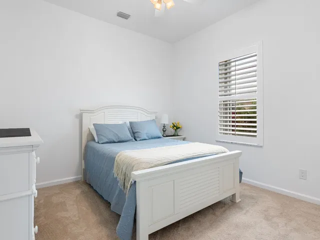 $735,000 | 1055 Quail Court Southwest, Vero Beach, FL 32968