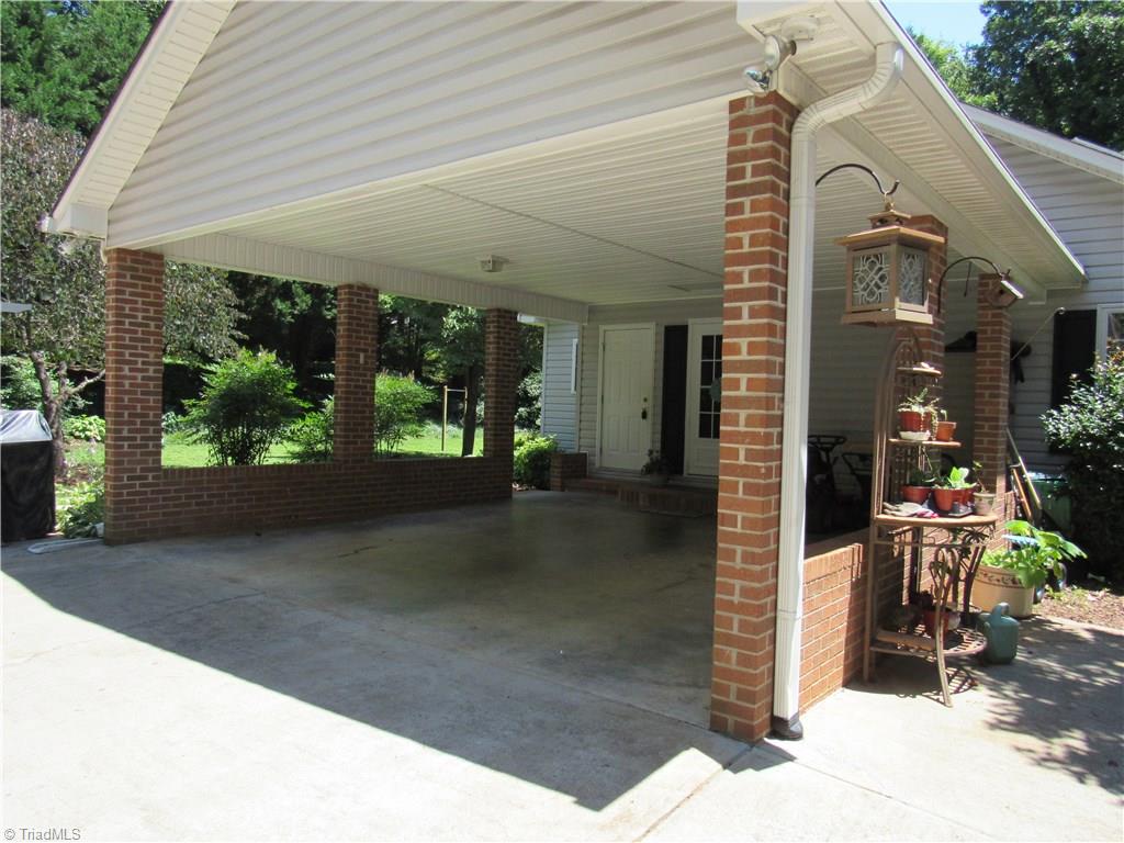 140 Whispering Creek Road King, NC 27021 - Photo 28 of 30 Gallery Image 28