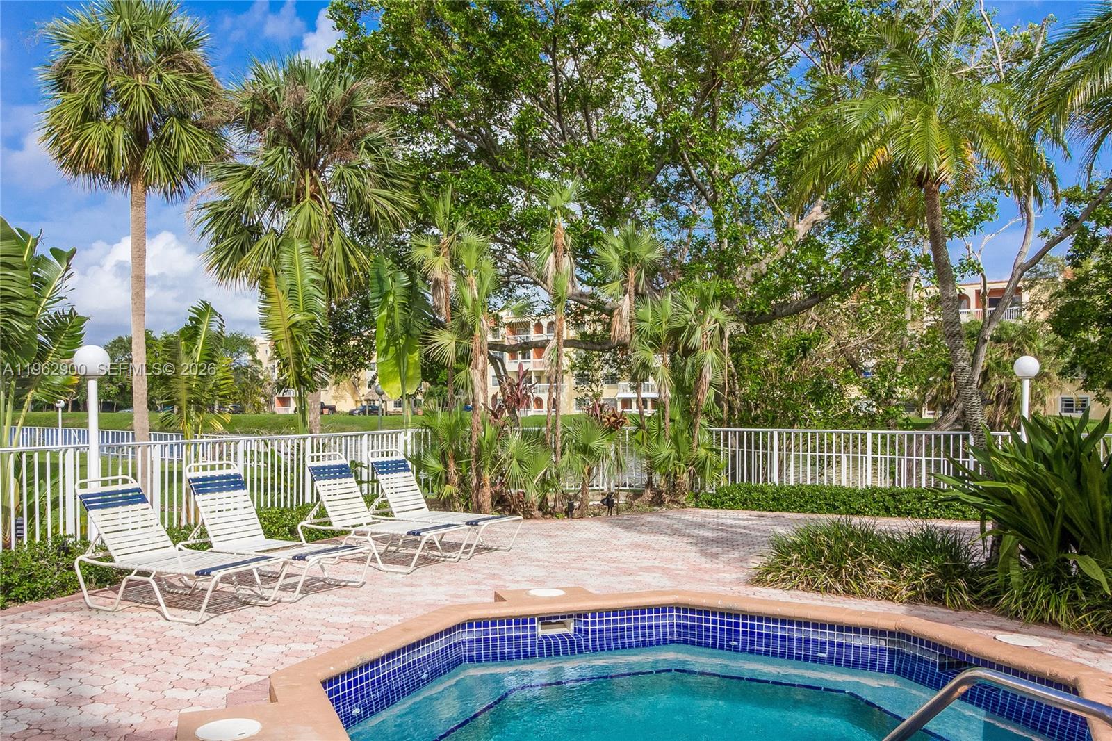 7777 Southwest 86th Street, Unit F1310 Miami, FL 33143 - Photo 23 of 37 Hot tub