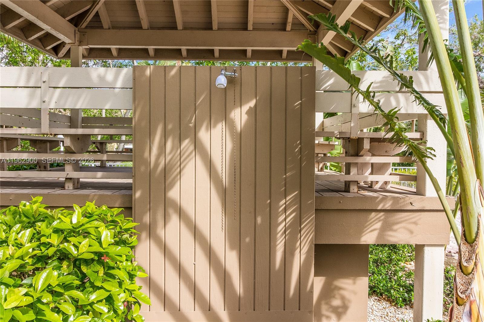 7777 Southwest 86th Street, Unit F1310 Miami, FL 33143 - Photo 27 of 37 Beautiful mature landscaping and nature areas