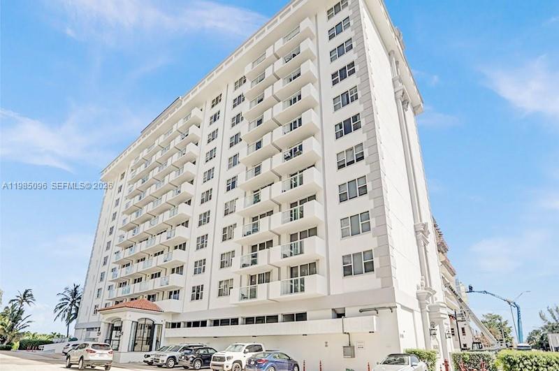 9195 Collins Avenue, Unit PH4 Surfside, FL 33154 - Photo 13 of 22 view of a tall building