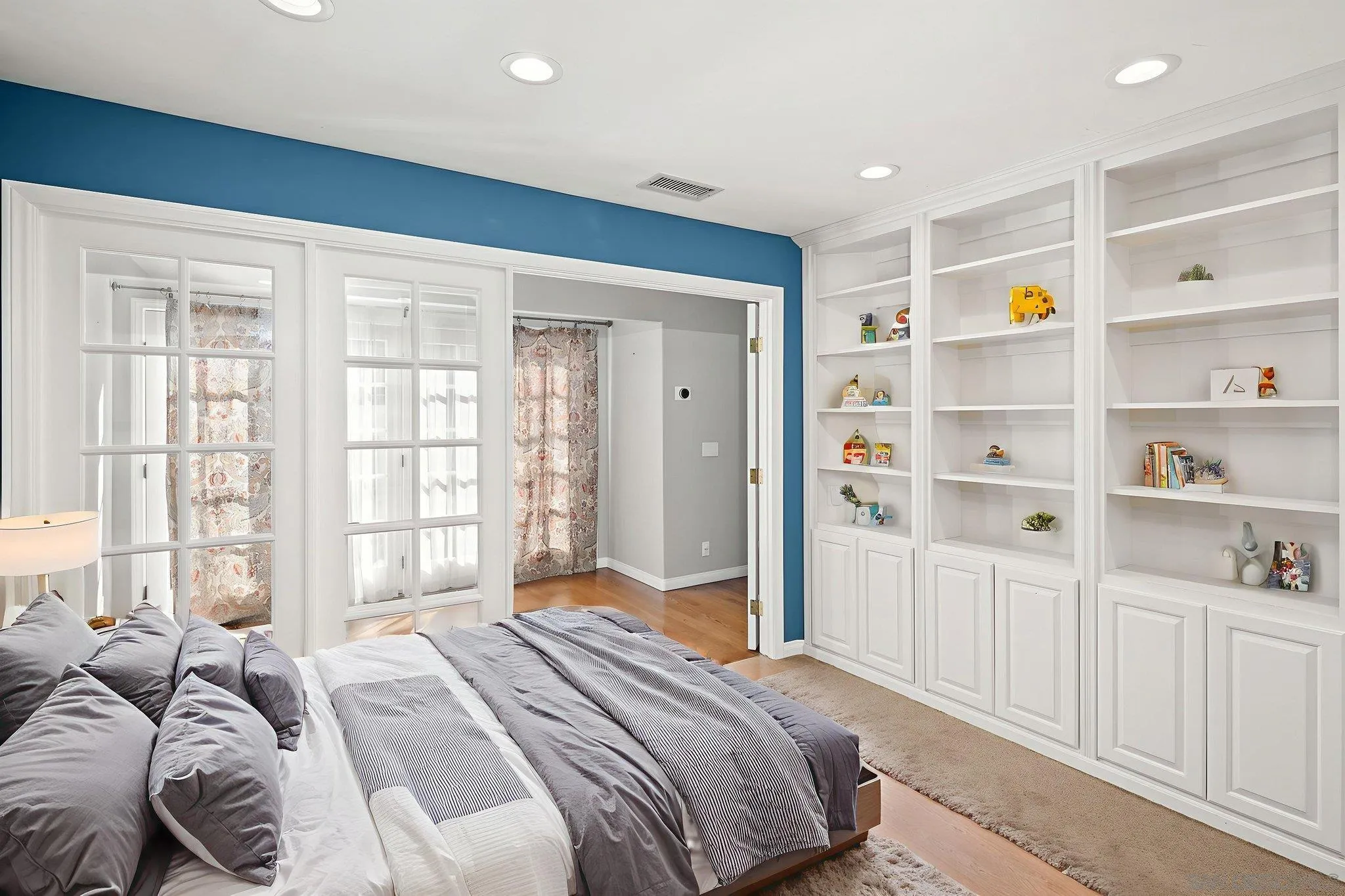 3733 La Cresta Drive San Diego, CA 92107 - Photo 28 of 57 a bedroom with a large bed and a window