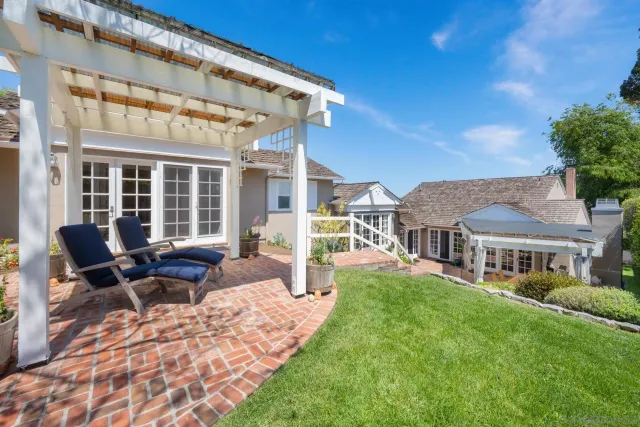 $2,130,000 | 3733 La Cresta Drive, San Diego, CA 92107