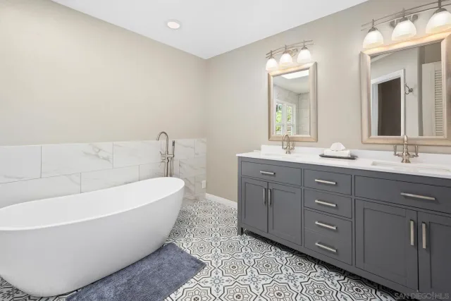 $2,130,000 | 3733 La Cresta Drive, San Diego, CA 92107