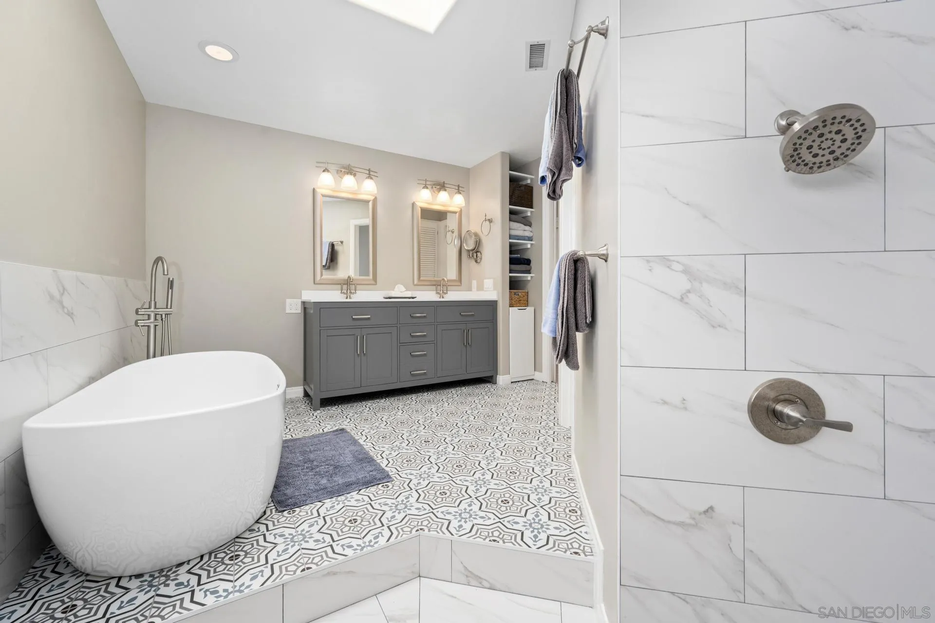 3733 La Cresta Drive San Diego, CA 92107 - Photo 36 of 57 a bathroom with a bathtub and shower