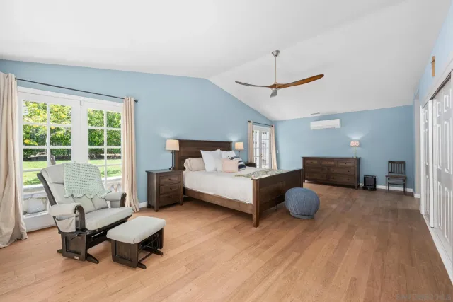 $2,130,000 | 3733 La Cresta Drive, San Diego, CA 92107