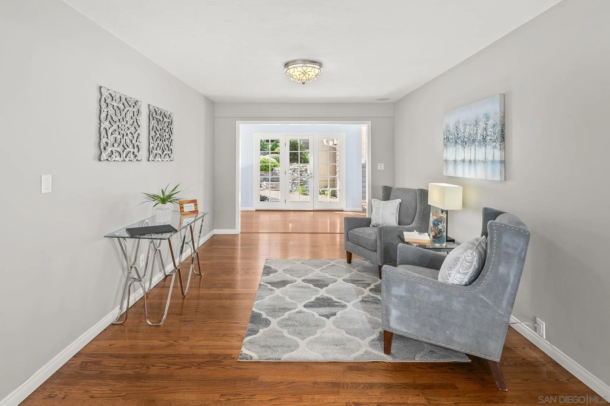 3733 La Cresta Drive San Diego, CA 92107 - Photo 9 of 57 a living room with furniture and a table