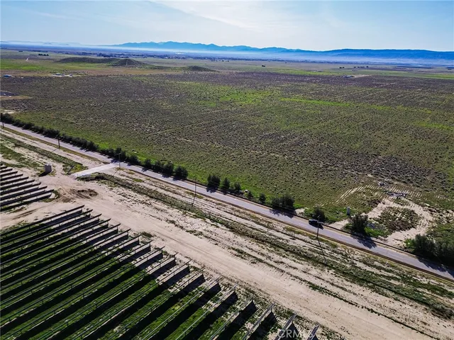 $17,500 | 10400 West Ave B, Lancaster, CA 93536