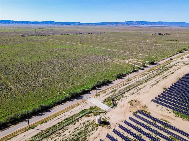 $17,500 | 10400 West Ave B, Lancaster, CA 93536