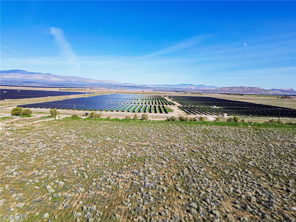 10400 West Ave B Lancaster, CA 93536 - Photo 6 of 43 a view of a lake view