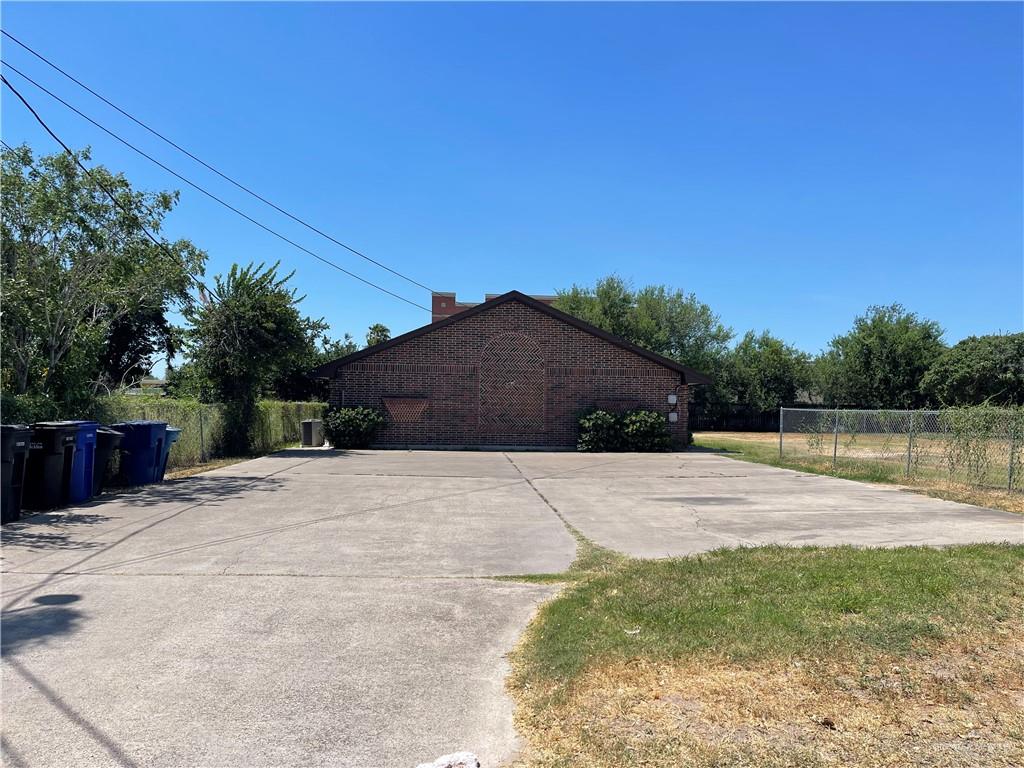 a view of backyard and outdoor space