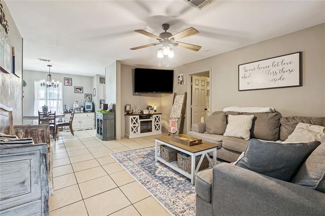 444 West Harding Street Destrehan, LA 70047 - Photo 3 of 17