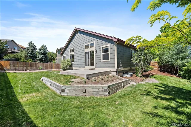 $640,000 | 5932 South Versailles Street, Aurora, CO 80015