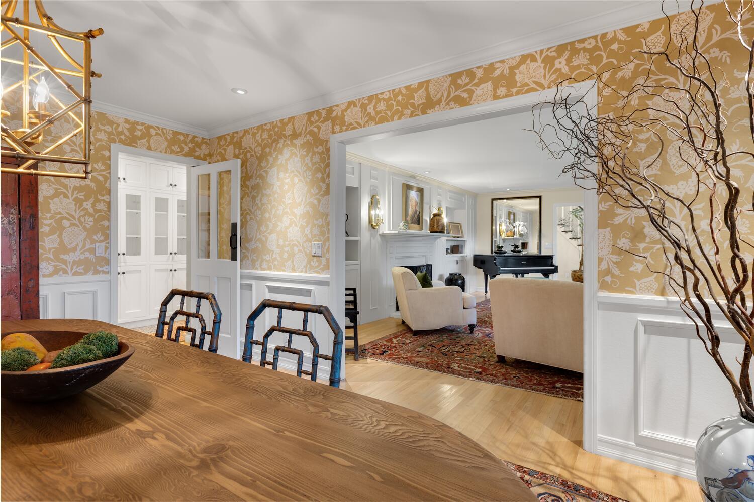 828 Foothill Lane Ojai, CA 93023 - Photo 9 of 40 a living room with furniture and a large window