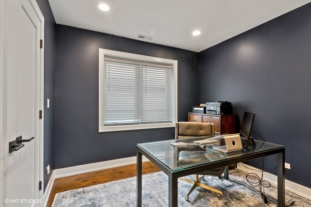 2708 West Nelson Street Chicago, IL 60618 - Photo 15 of 26 a workspace with furniture and window