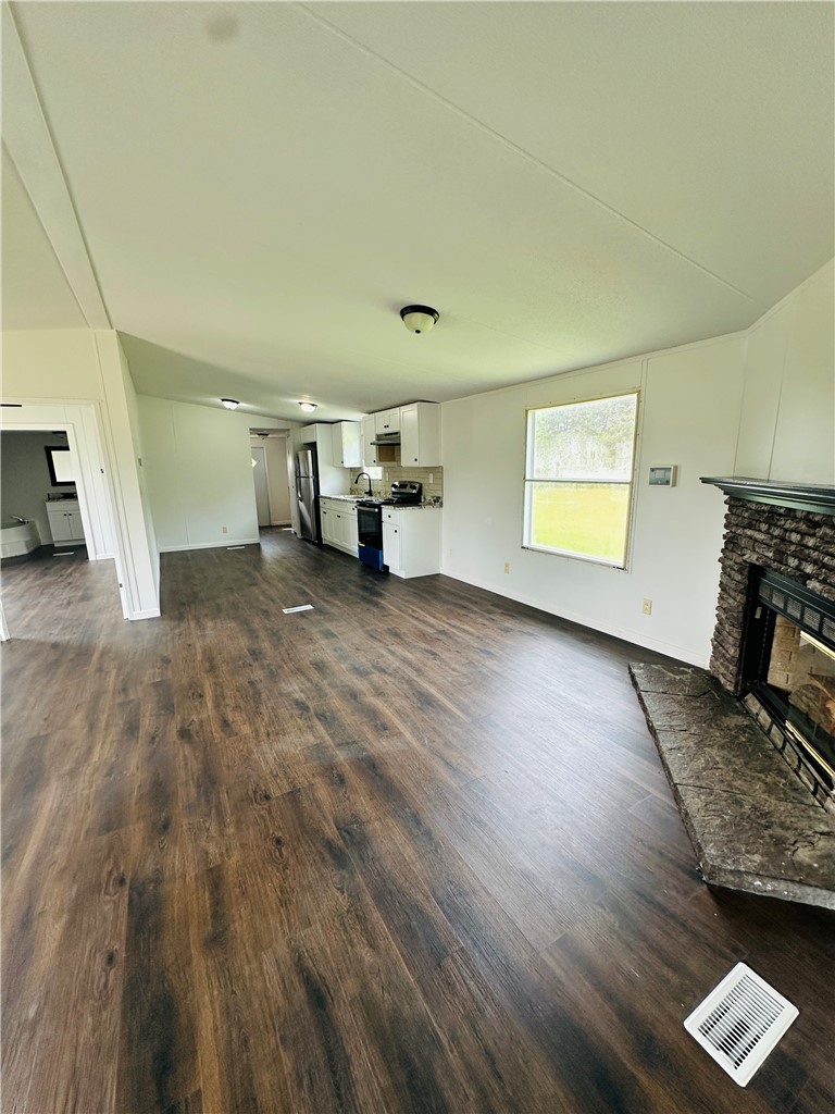 134 Arabian Way Anderson, SC 29626 - Photo 14 of 23 This inviting space offers a cohesive design and comfortable living.