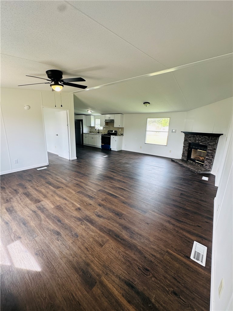 134 Arabian Way Anderson, SC 29626 - Photo 9 of 23 This inviting space features durable flooring and an open-concept design, perfect for comfortable living.