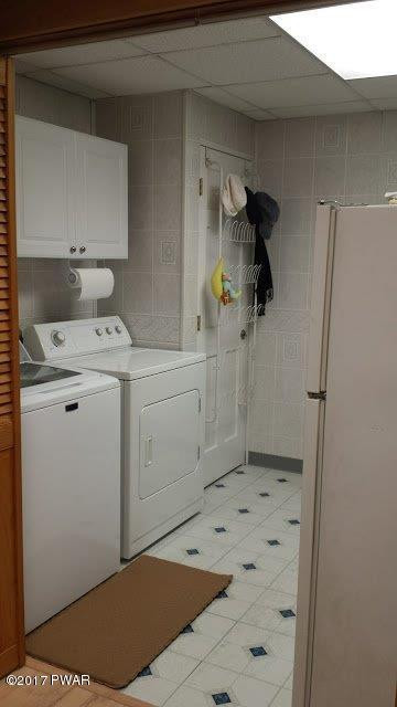 53 Bortree Road Moscow, PA 18444 - Photo 25 of 26 Laundry Room