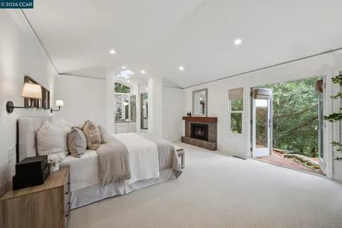 $2,795,000 | 41 Kellie Ann Court, Orinda, CA 94563