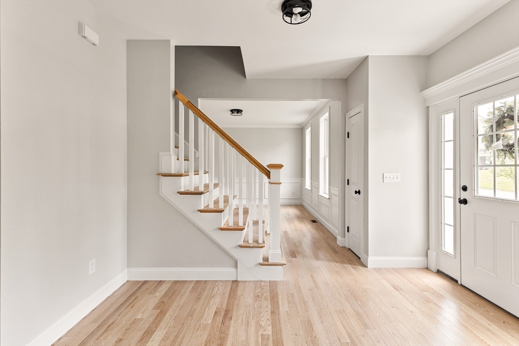 3 Abby Road North Grafton, MA 01536 - Photo 6 of 42