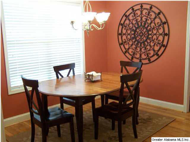 907 Ridgeway Drive Oneonta, AL 35121 - Photo 9 of 28