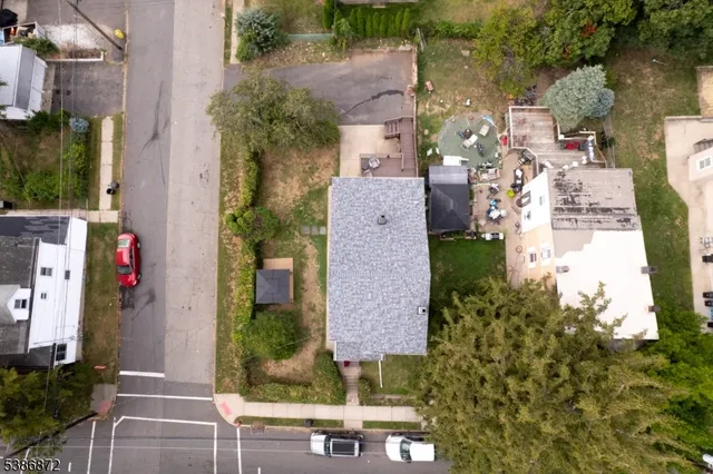 $638,000 | 68 Mohawk Avenue, Hawthorne, NJ 07506