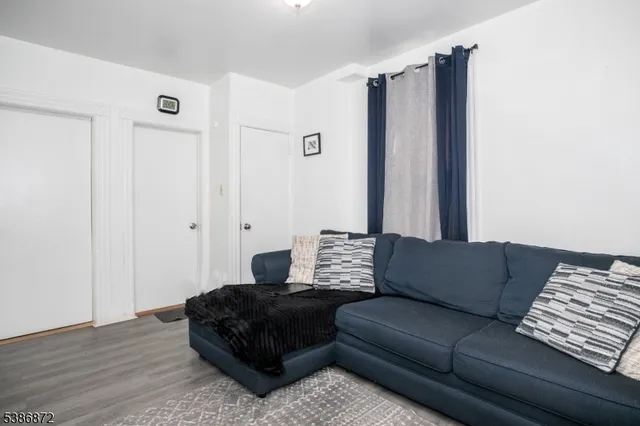 $638,000 | 68 Mohawk Avenue, Hawthorne, NJ 07506