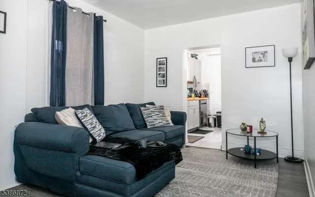 $638,000 | 68 Mohawk Avenue, Hawthorne, NJ 07506