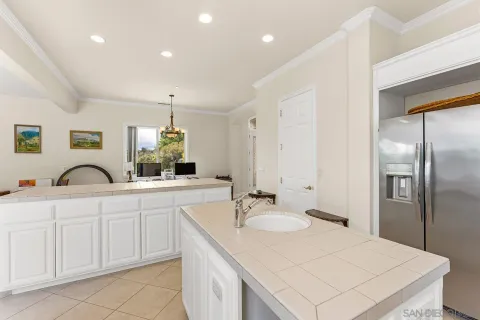 $800,000 | 2557 Live Oak Park Road, Fallbrook, CA 92028