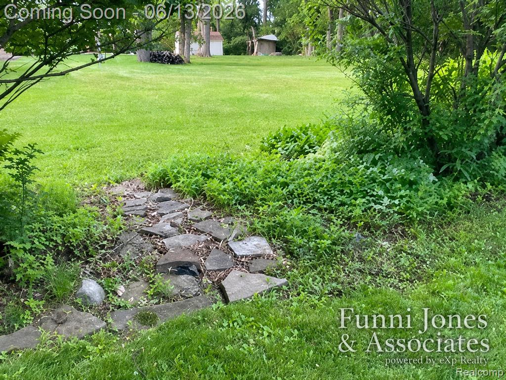 9552 Wayne Road Livonia, MI 48150 - Photo 21 of 23