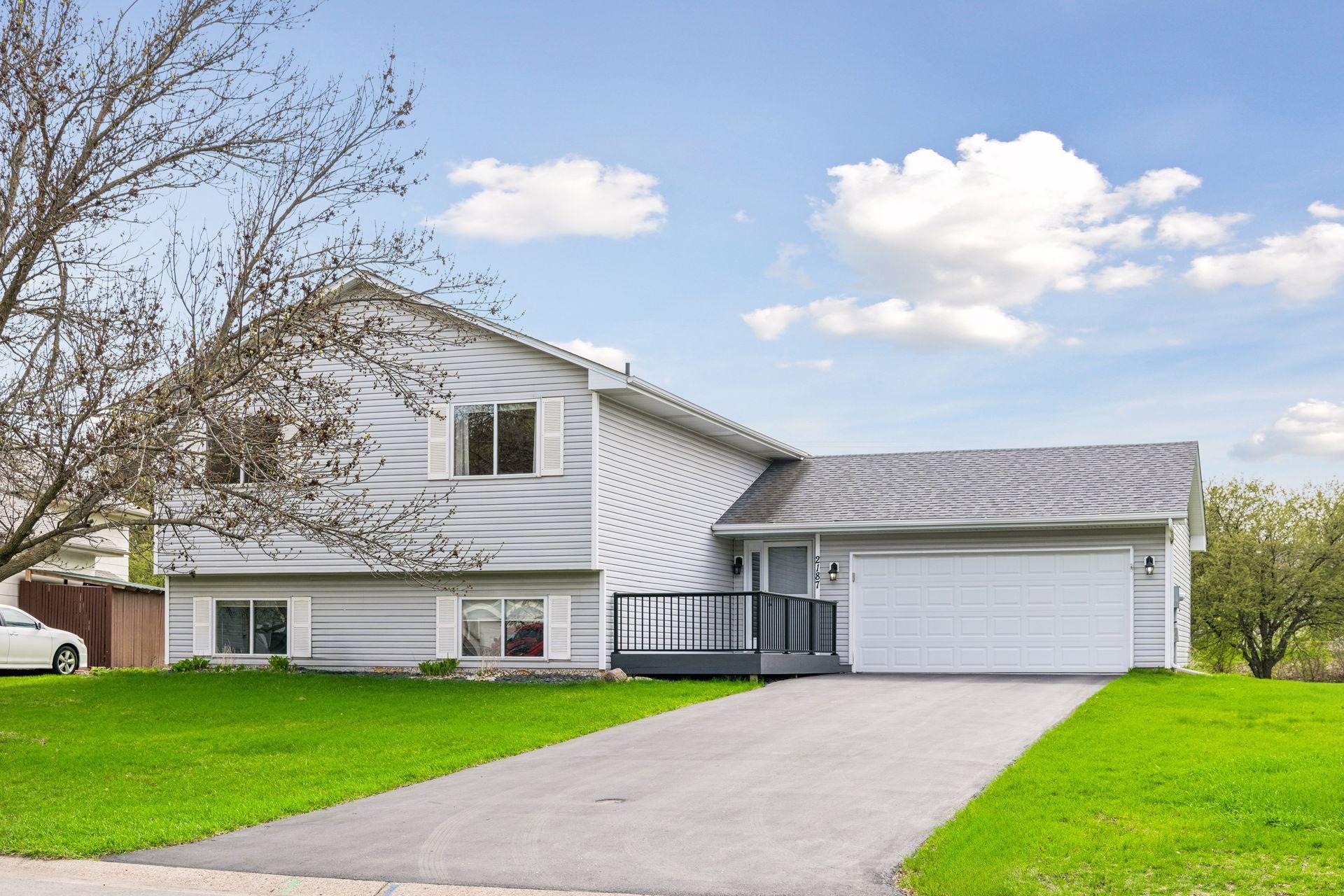 2187 Grimm Road Chaska, MN 55318 - Photo 1 of 42