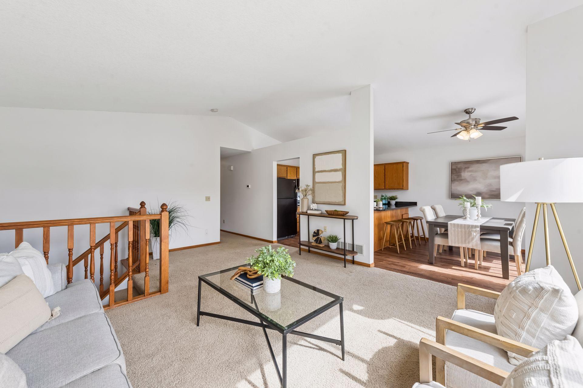 2187 Grimm Road Chaska, MN 55318 - Photo 6 of 42