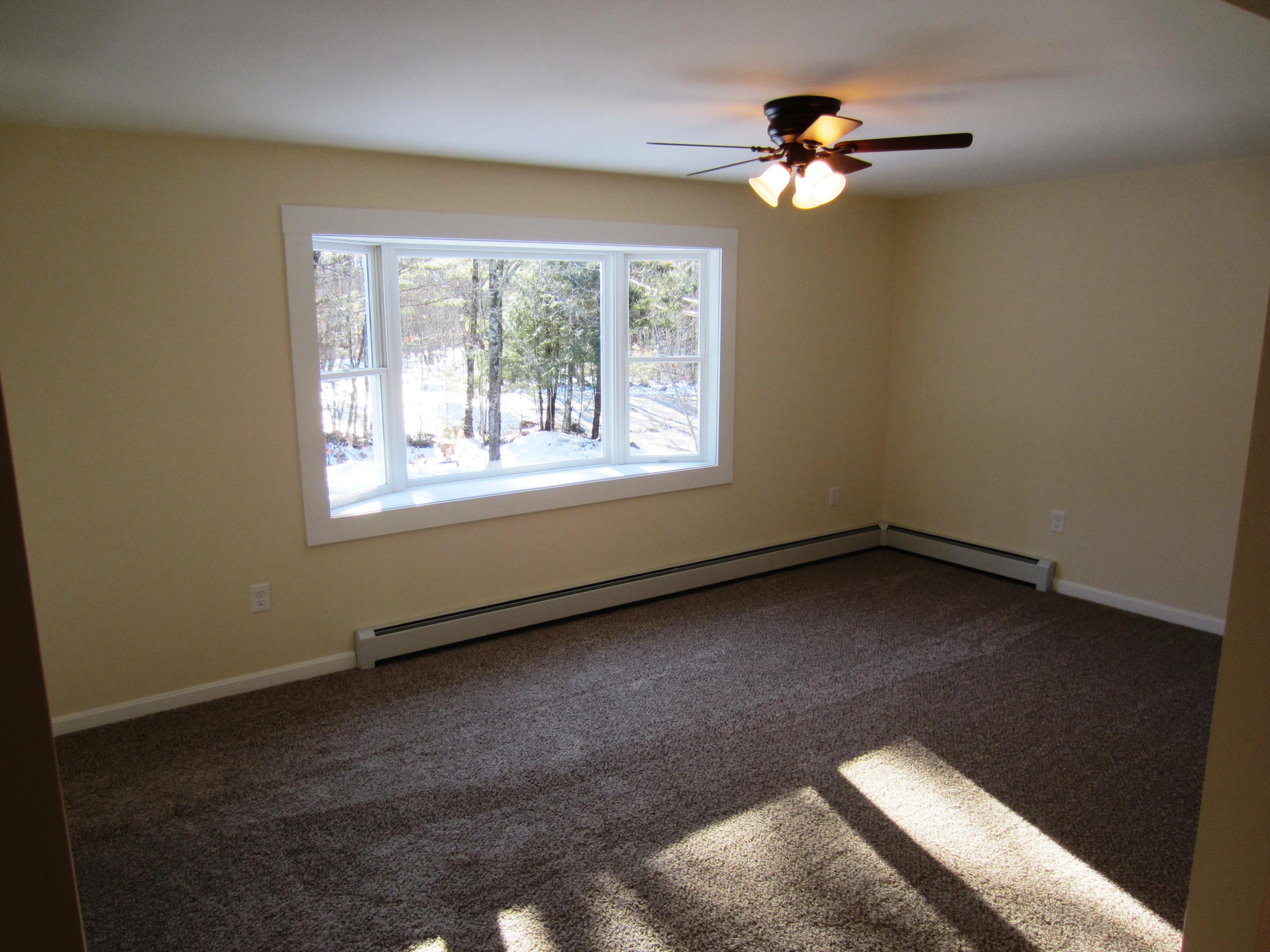 808 Beech Ridge Road North Berwick, ME 03906 - Photo 7 of 30 Living Room1