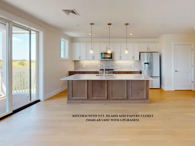 $692,684 | 1 Longview Drive, Unit 207, Atkinson, NH 03811