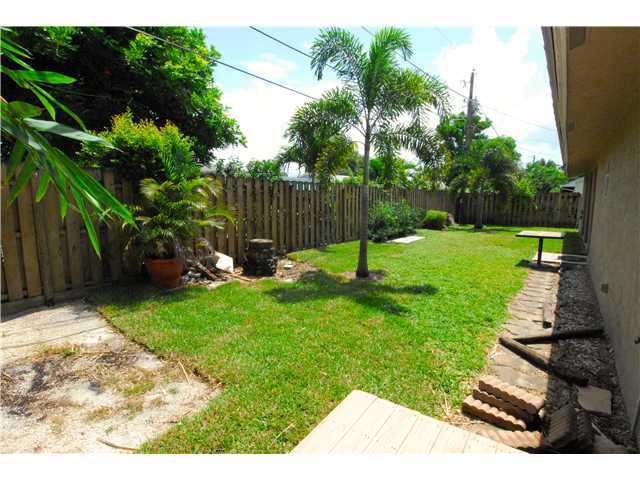 696 Dotterel Road Delray Beach, FL 33444 - Photo 15 of 17 Additional Photo