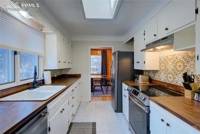 $645,000 | 5835 Carnia Road, Cascade, CO 80809