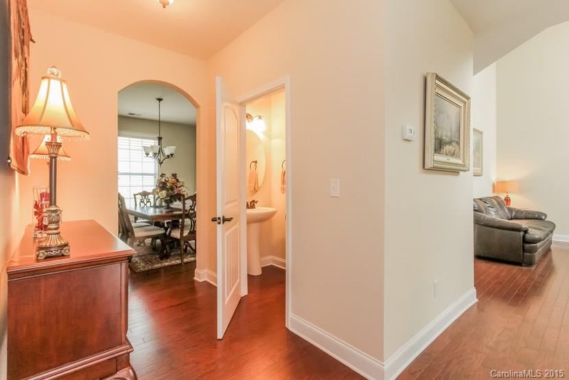 4323 Bright Road, Unit 190 Charlotte, NC 28214 - Photo 7 of 23 Gallery Image 7