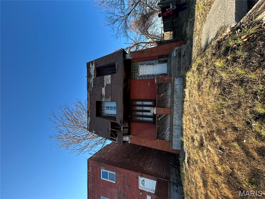 1323 North Taylor Avenue St. Louis, MO 63113 - Photo 2 of 47