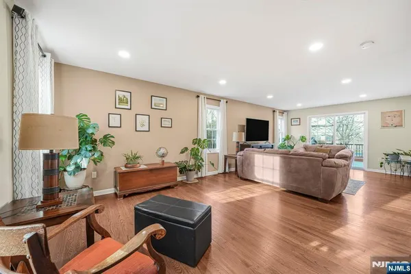 $874,900 | 12 Montville Avenue, Montville, NJ 07045