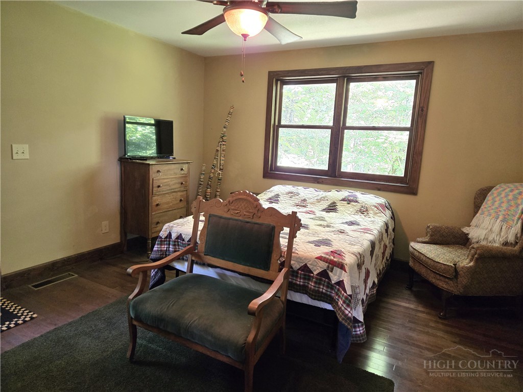 7568 Big Laurel Road Creston, NC 28615 - Photo 13 of 29 Gallery Image 13