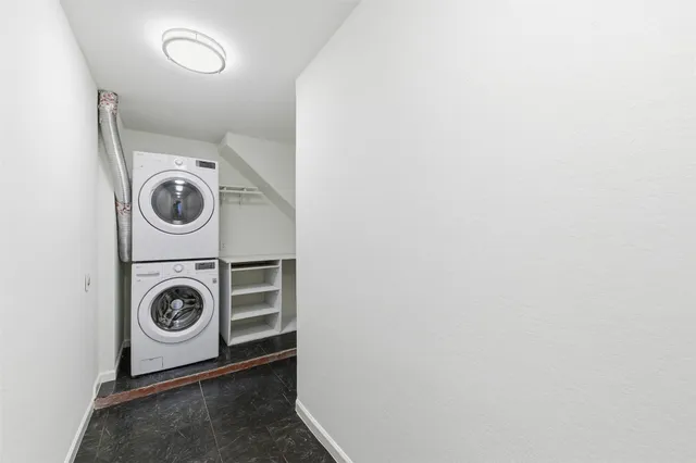 $2,300 | 5818 Chinaberry Drive, Houston, TX 77092