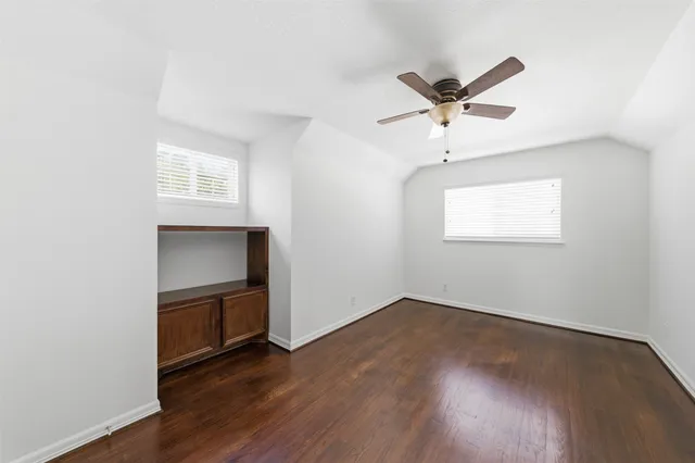 $2,300 | 5818 Chinaberry Drive, Houston, TX 77092