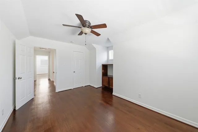 $2,300 | 5818 Chinaberry Drive, Houston, TX 77092